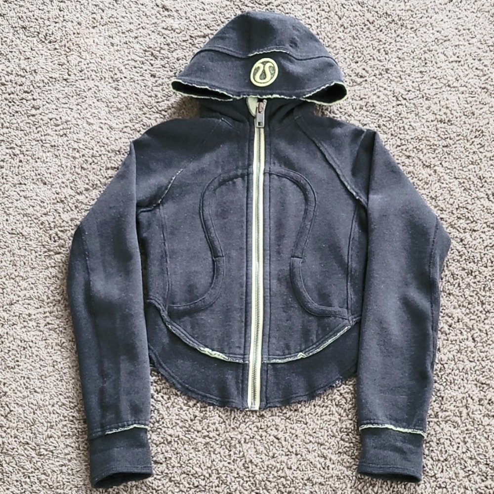 Lululemon Shaped Scuba Hoodie Size 2 - Picture 1 of 8